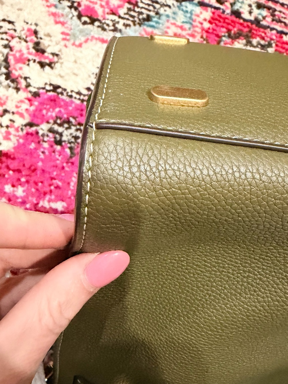 Tory Burch Lee Radziwill Olive Green Leather Tote with Gold Hardware - Picture 10 of 13